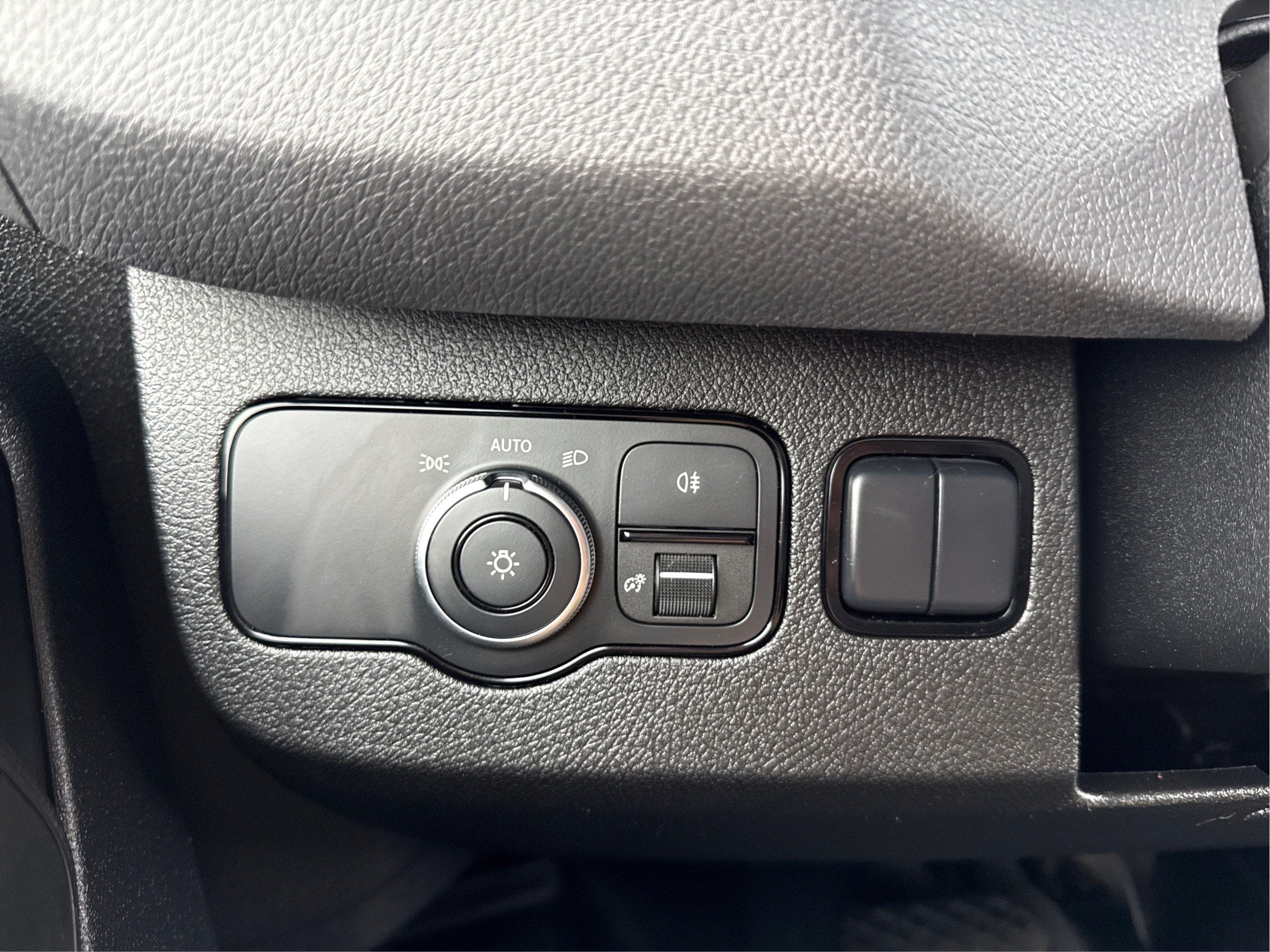 2019 Mercedes-Benz Sprinter 1500 Standard Roof I4