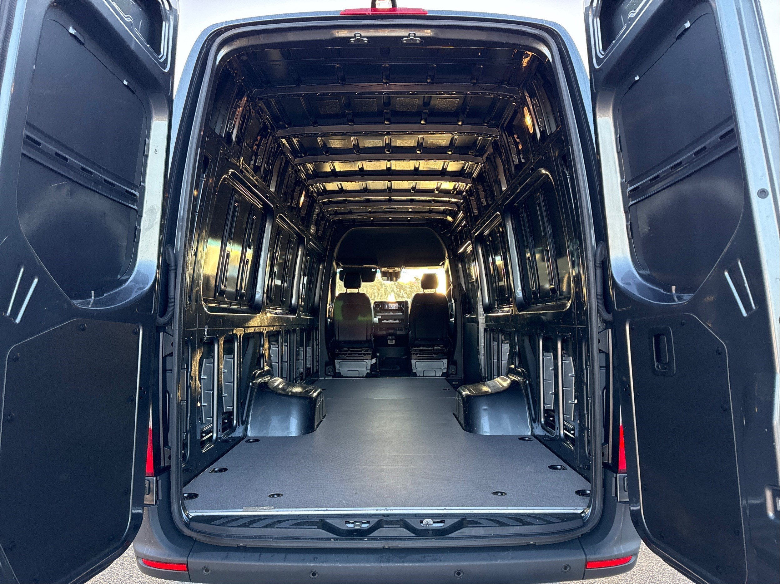 2024 Mercedes-Benz Sprinter 3500XD High Roof 4-Cyl Diesel HO