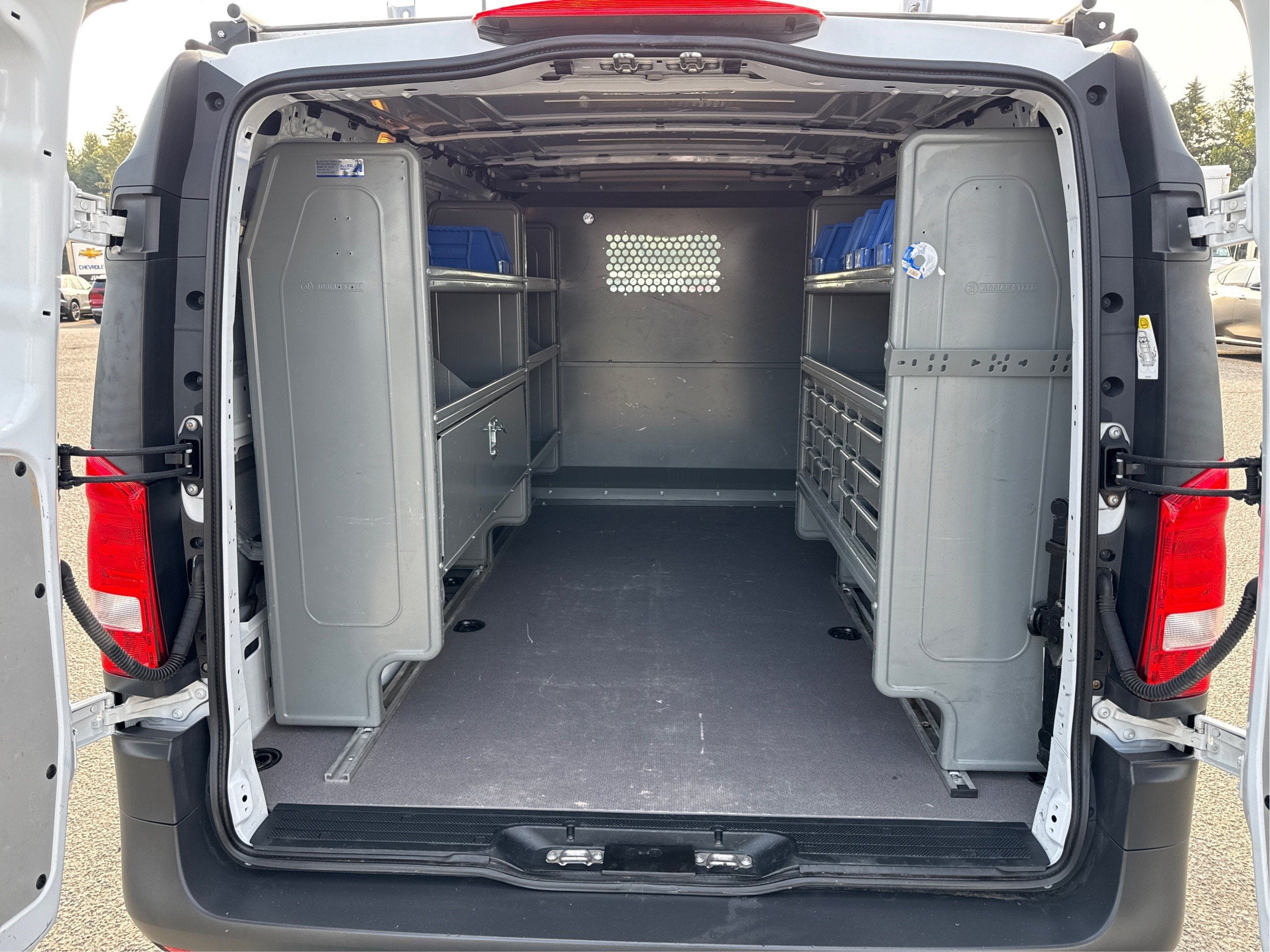 2022 Mercedes-Benz Metris VAN STD ROOF 126"