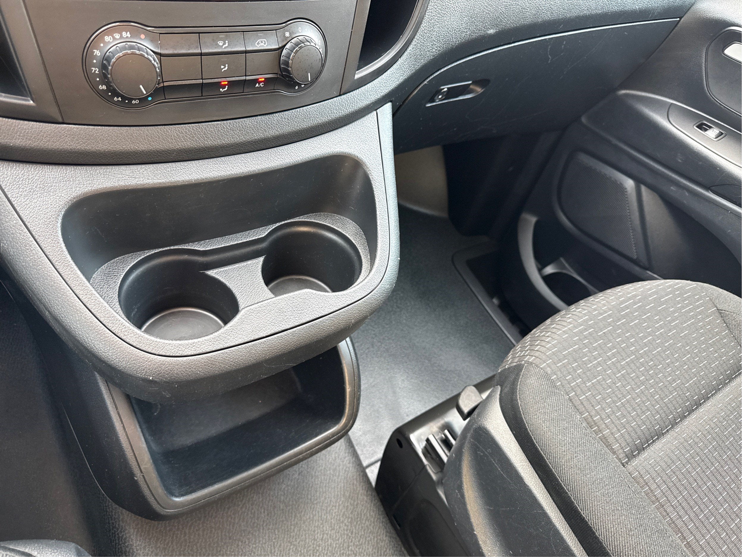 2022 Mercedes-Benz Metris VAN STD ROOF 126"
