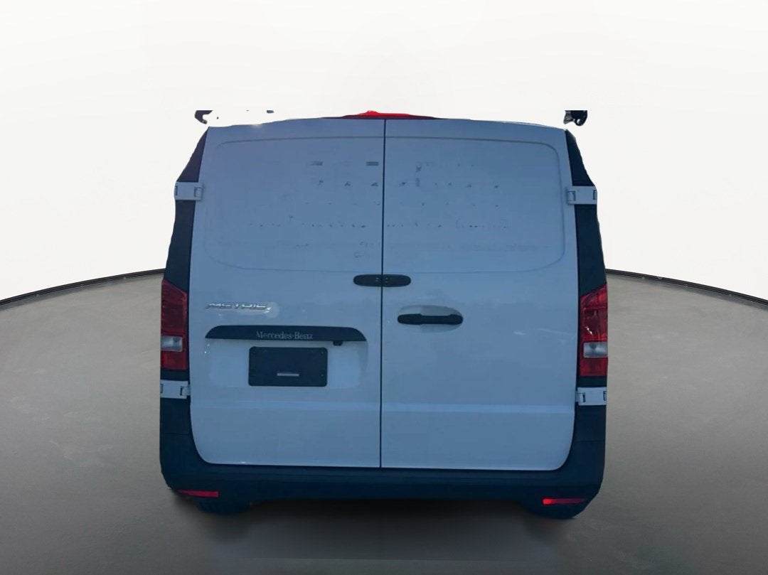 2022 Mercedes-Benz Metris Base