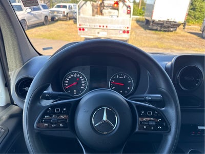 2024 Mercedes-Benz Sprinter Passenger Van 2500 STANDARD ROO