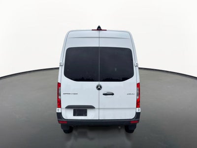 2024 Mercedes-Benz Sprinter Passenger Van 2500 STANDARD ROO
