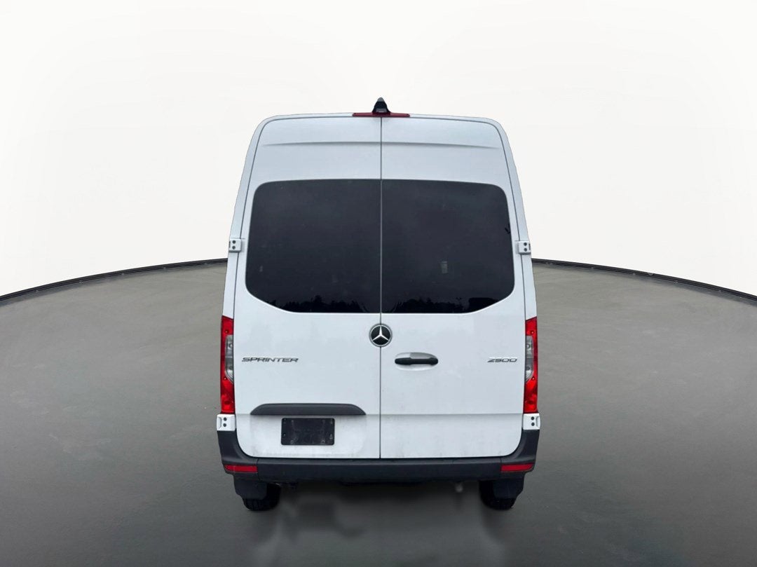 2024 Mercedes-Benz Sprinter Passenger Van 2500 STANDARD ROO