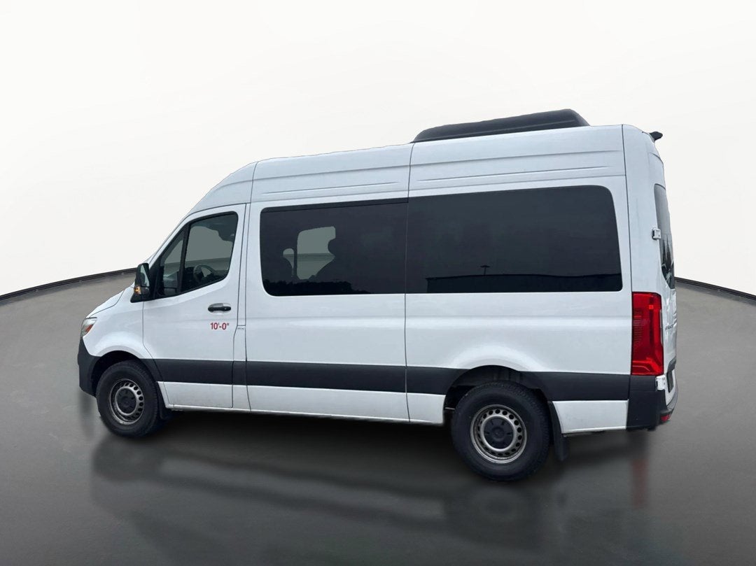 2024 Mercedes-Benz Sprinter Passenger Van 2500 STANDARD ROO