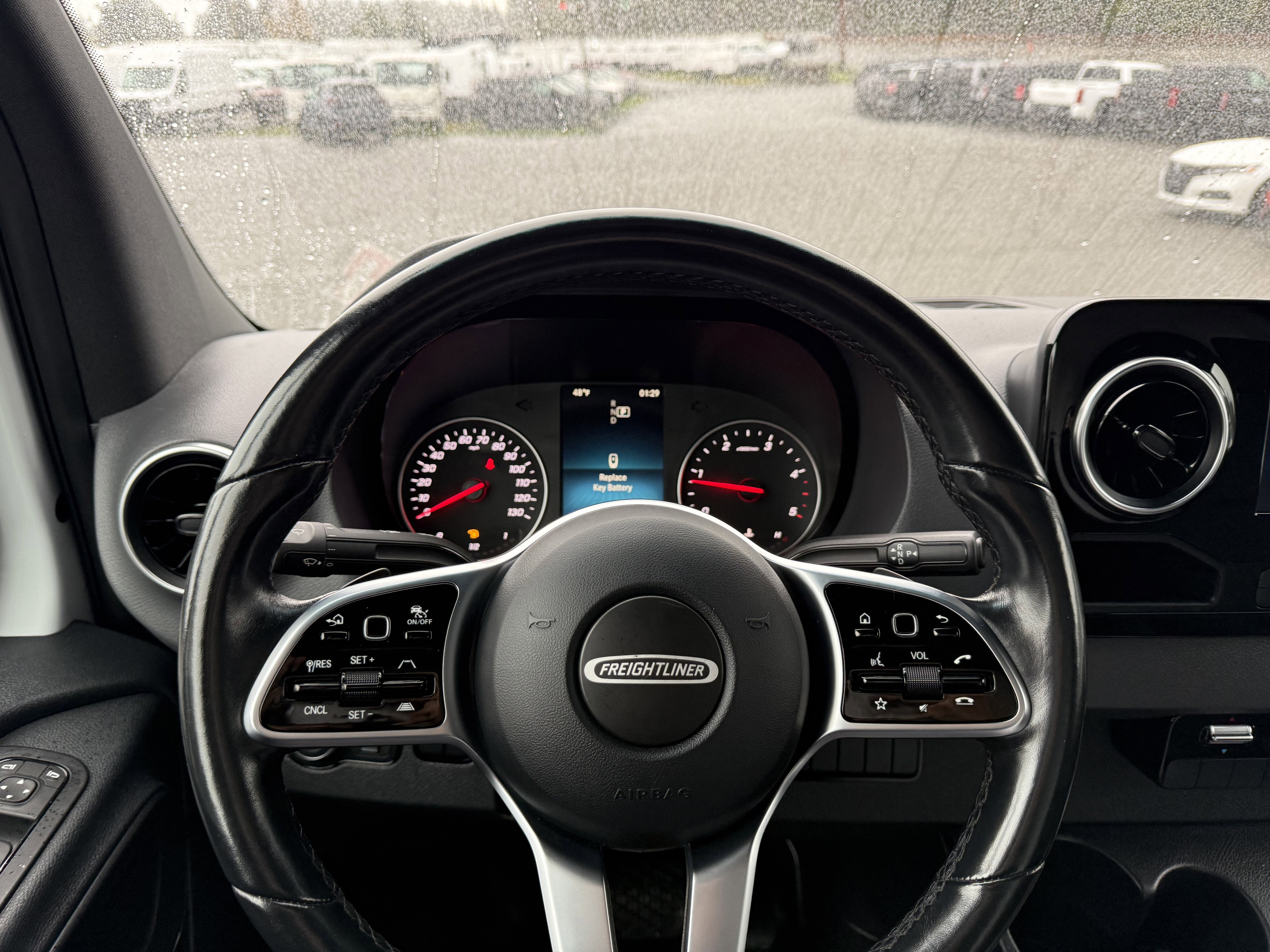 2021 Freightliner Sprinter Cab Chassis Base