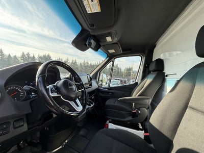 2021 Freightliner Sprinter Cab Chassis Base