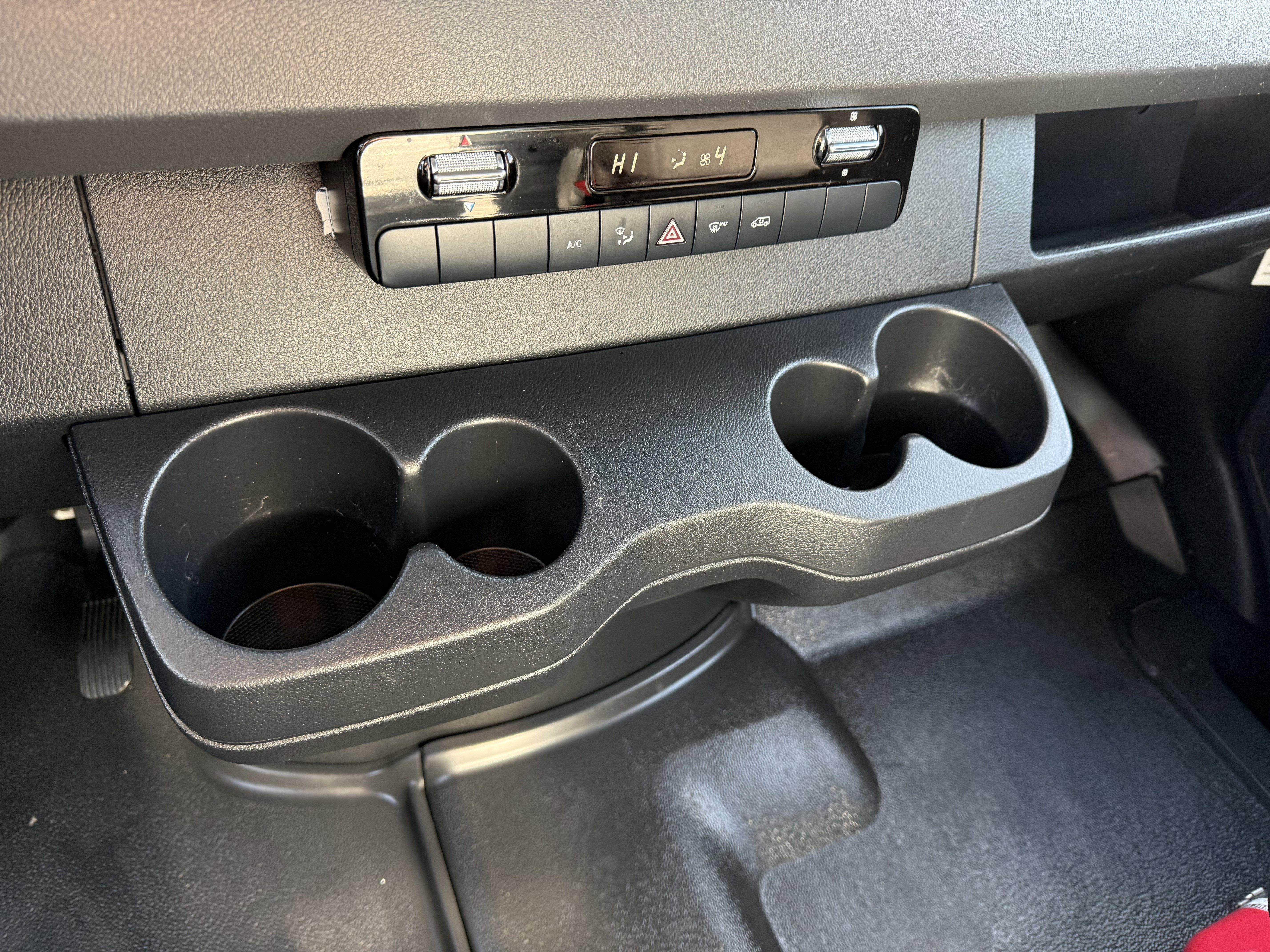 2021 Freightliner Sprinter Cab Chassis Base