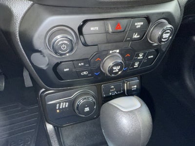 2023 Jeep Renegade Latitude 4x4