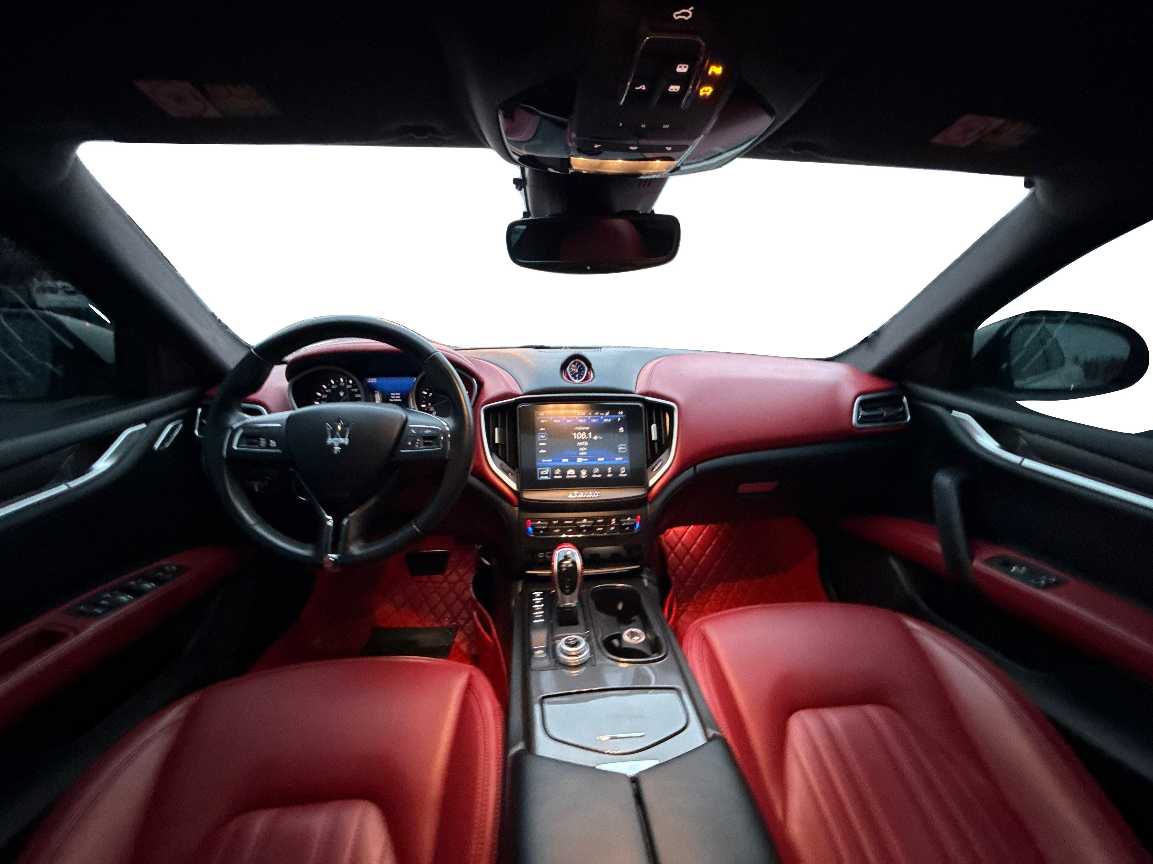 2018 Maserati Ghibli 