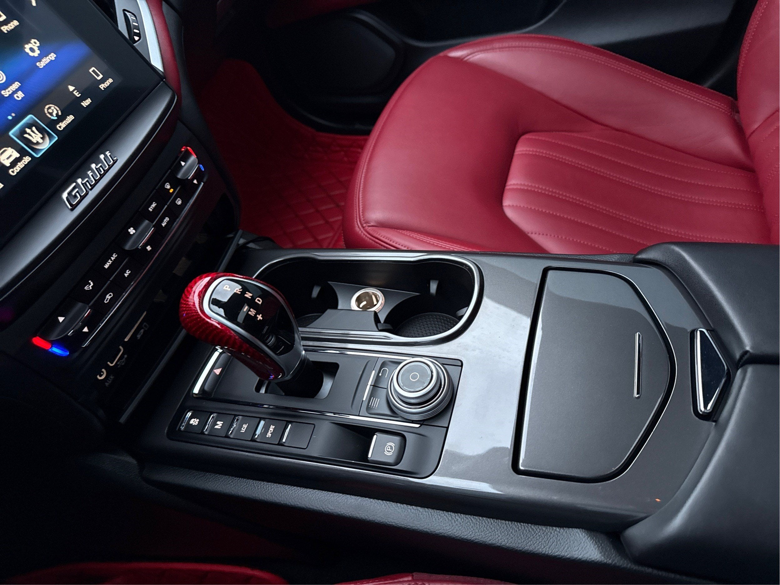 2018 Maserati Ghibli 