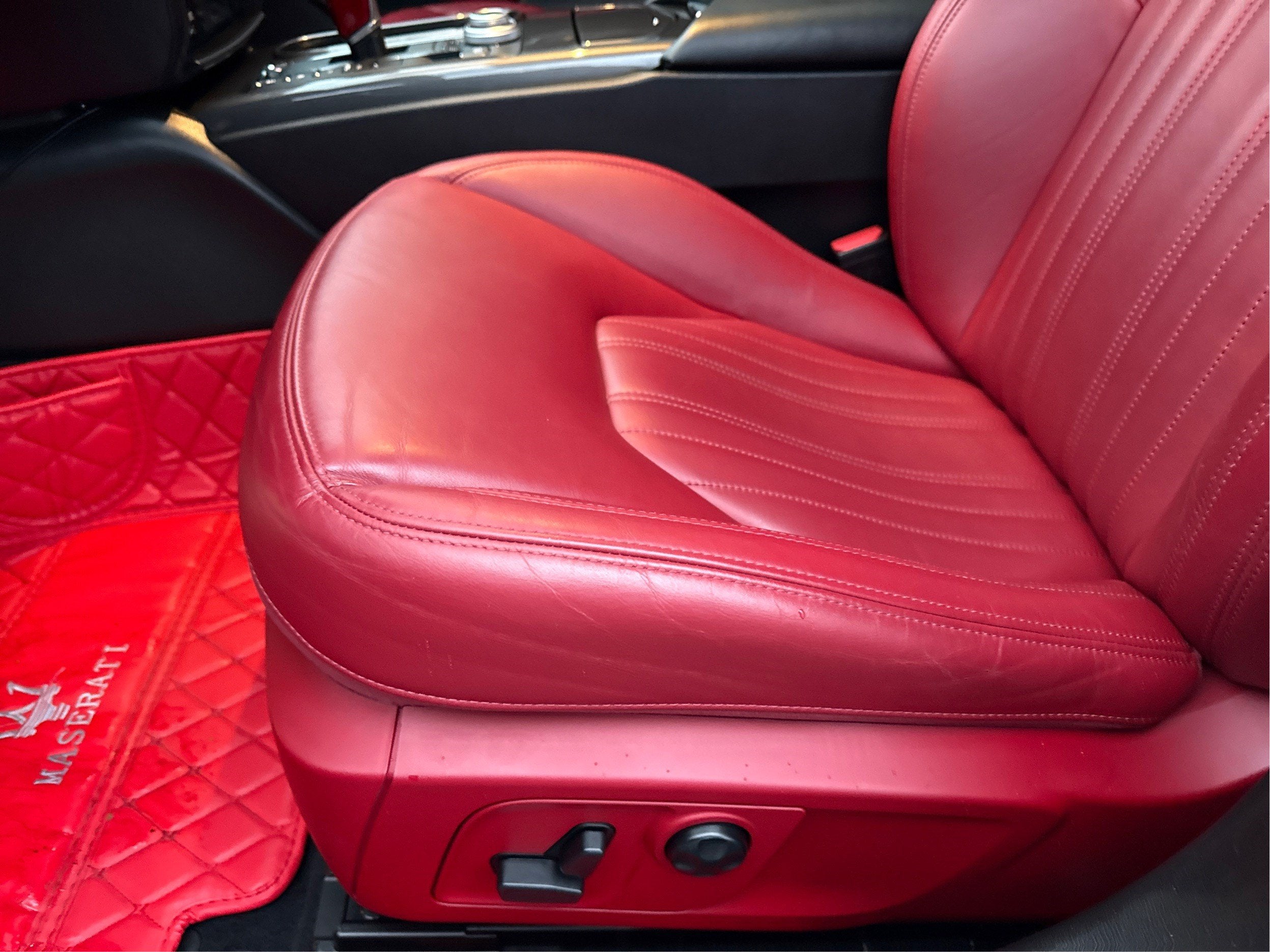 2018 Maserati Ghibli 