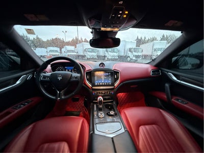 2018 Maserati Ghibli 