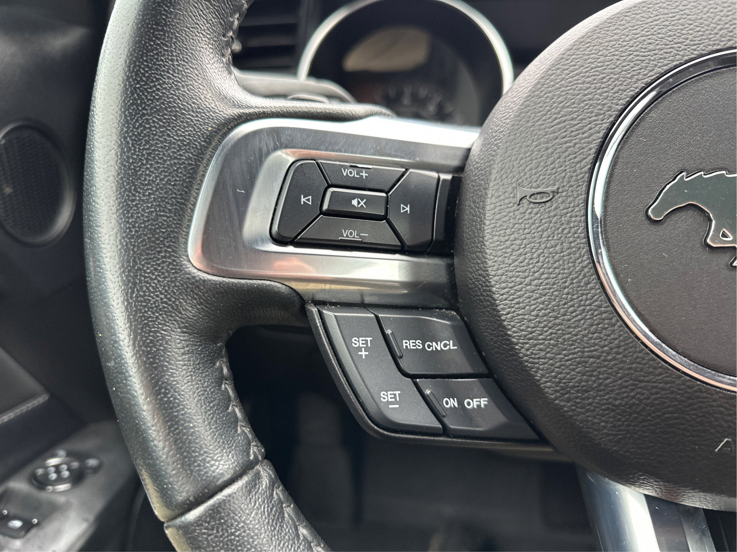 2021 Ford Mustang EcoBoost