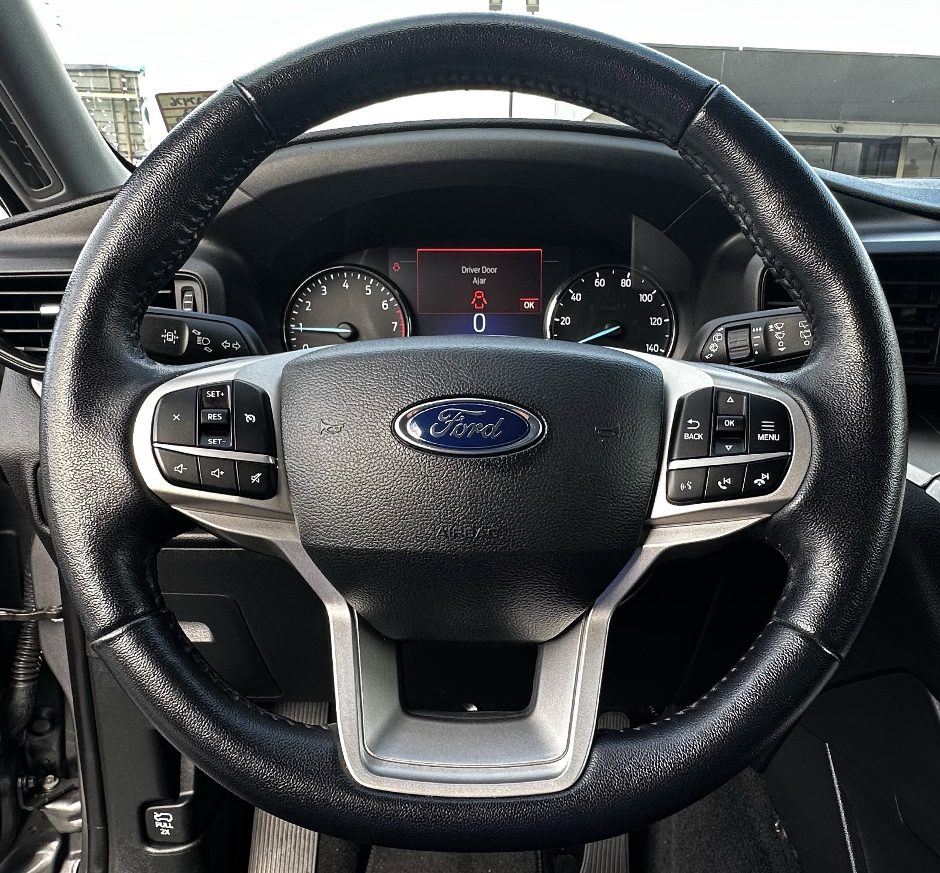 2022 Ford Explorer XLT 4WD