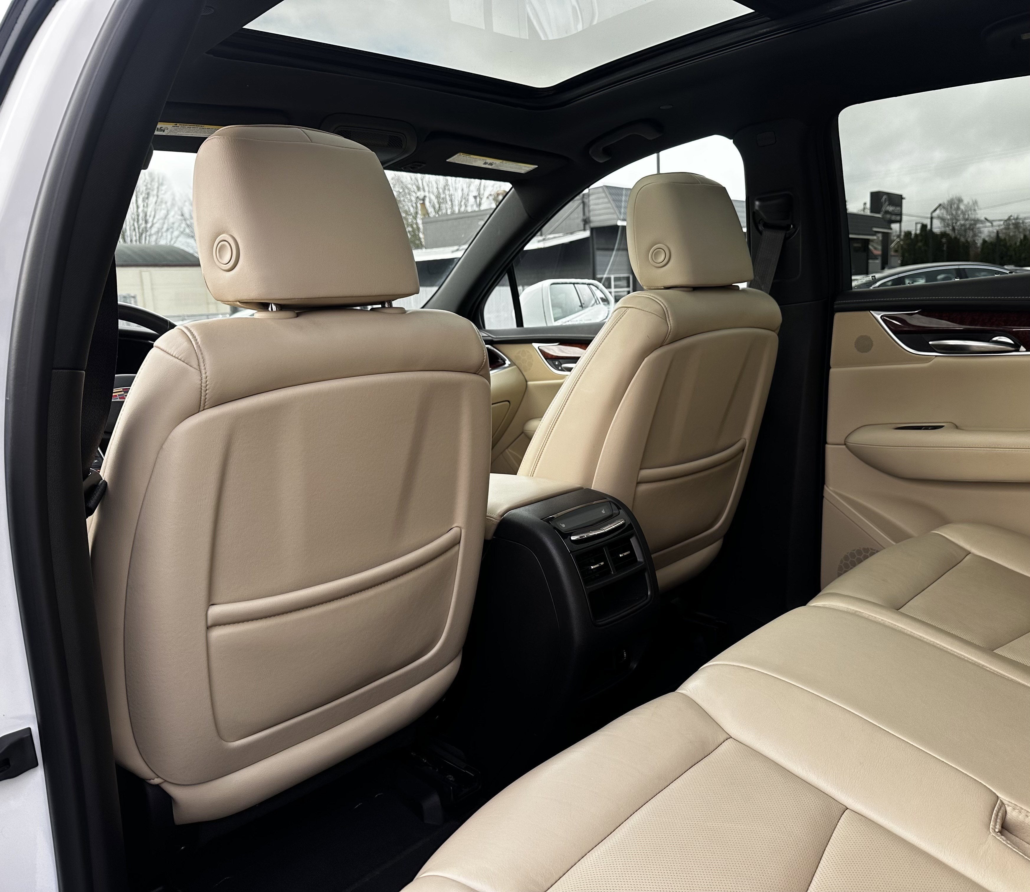 2017 Cadillac XT5 Luxury FWD