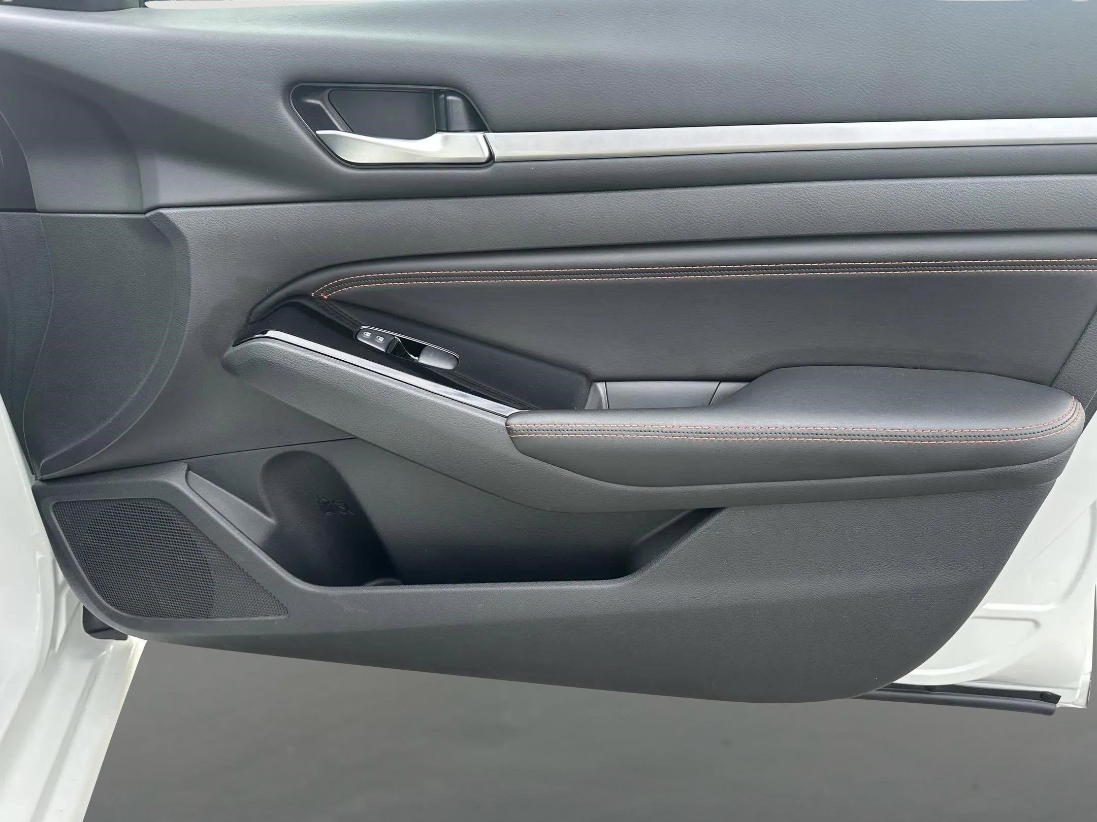 2023 Nissan Altima 2.5 SR AWD