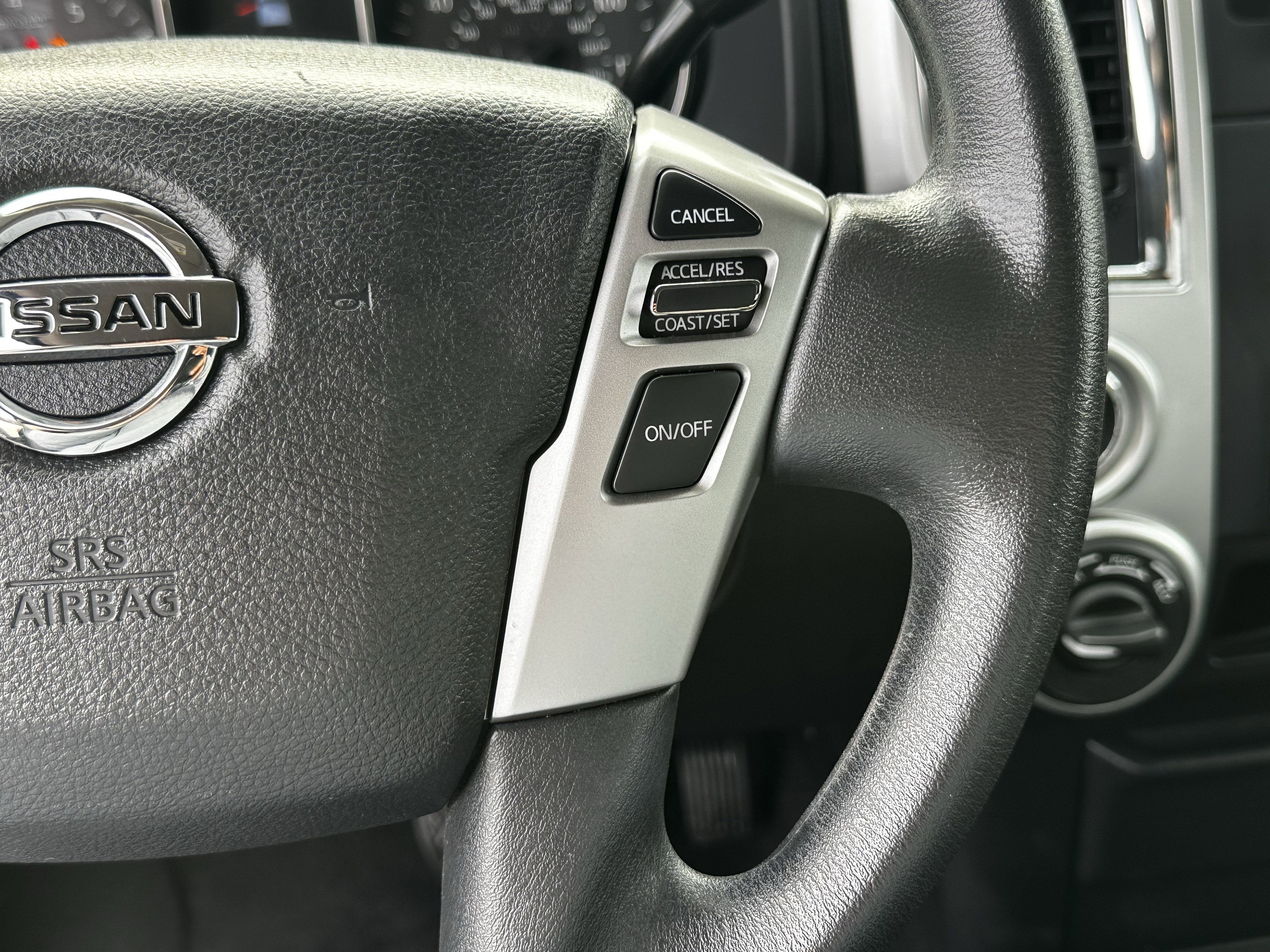 2017 Nissan Titan SV