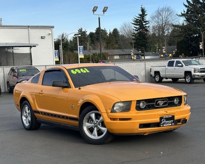 2007 Ford Mustang Deluxe