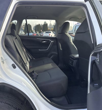 2024 Toyota RAV4 XLE AWD