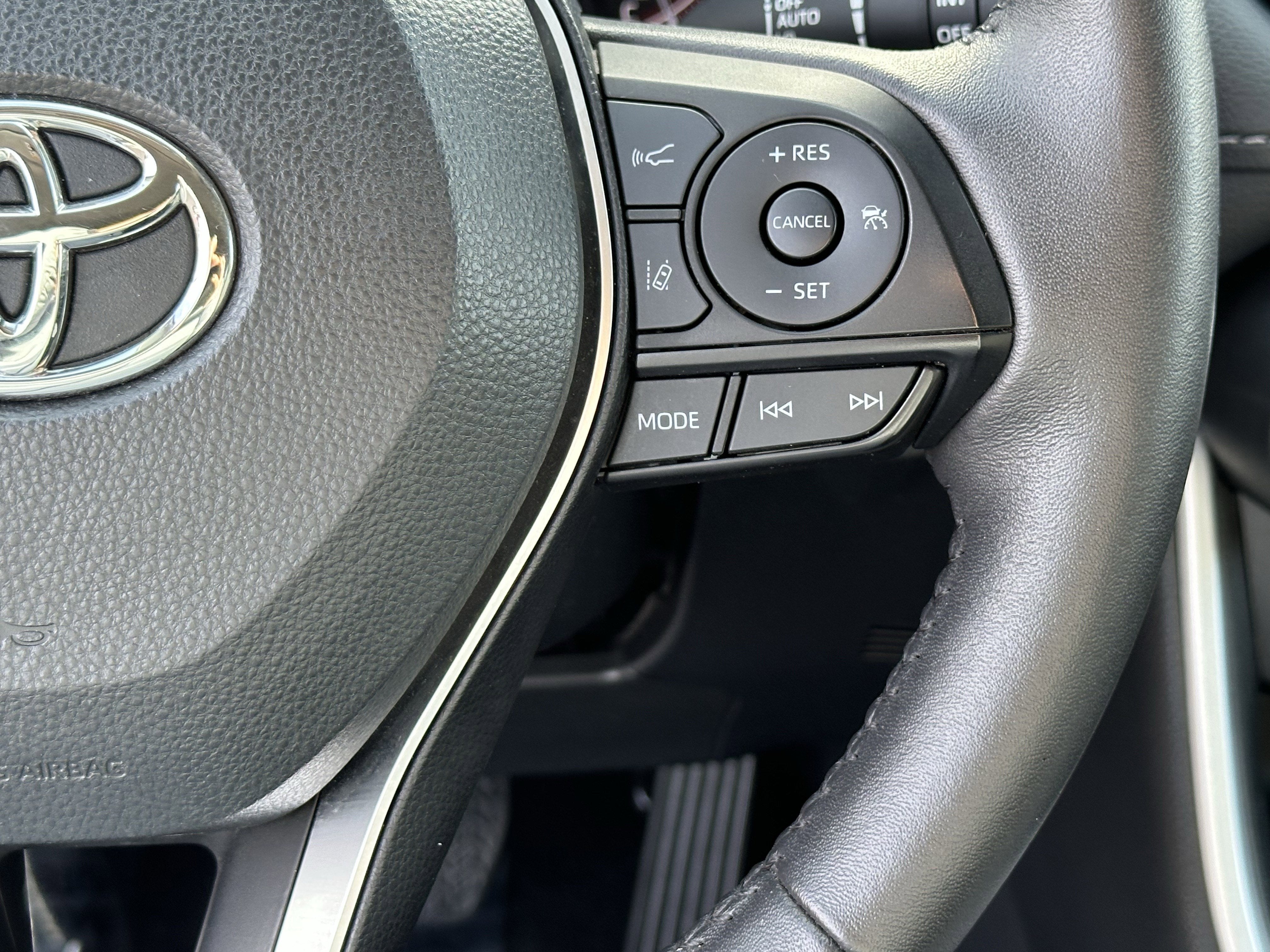 2024 Toyota RAV4 XLE AWD