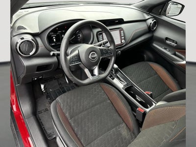 2023 Nissan Kicks SR