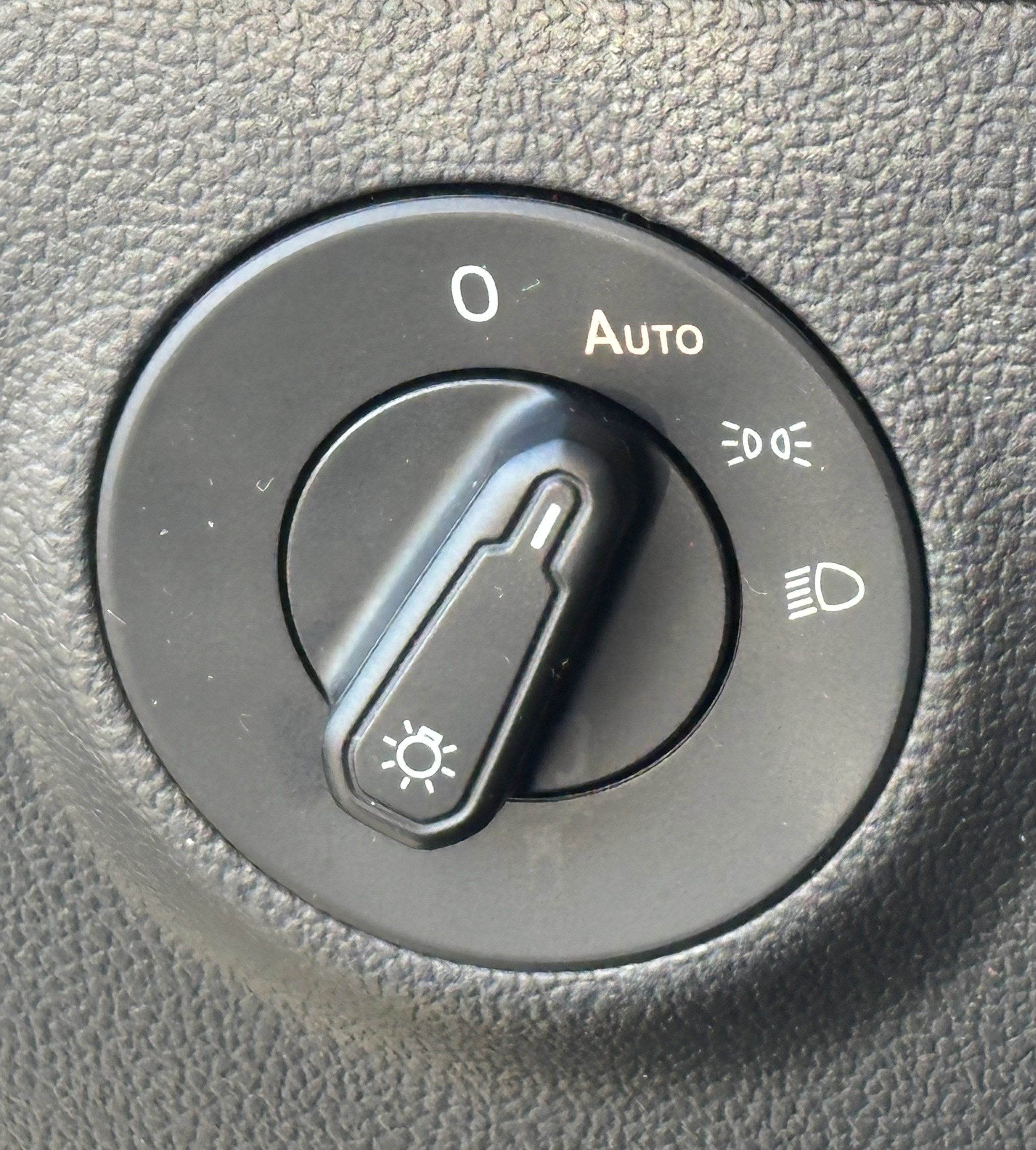 2022 Volkswagen Taos S