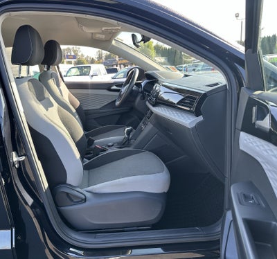 2022 Volkswagen Taos S