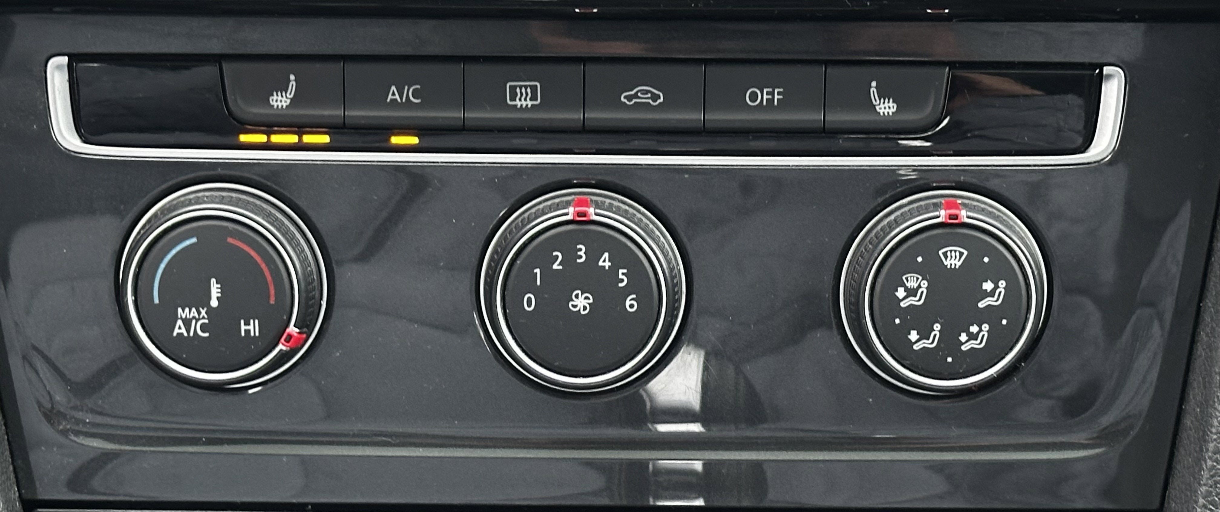 2021 Volkswagen Golf TSI