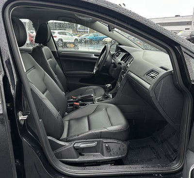 2021 Volkswagen Golf TSI