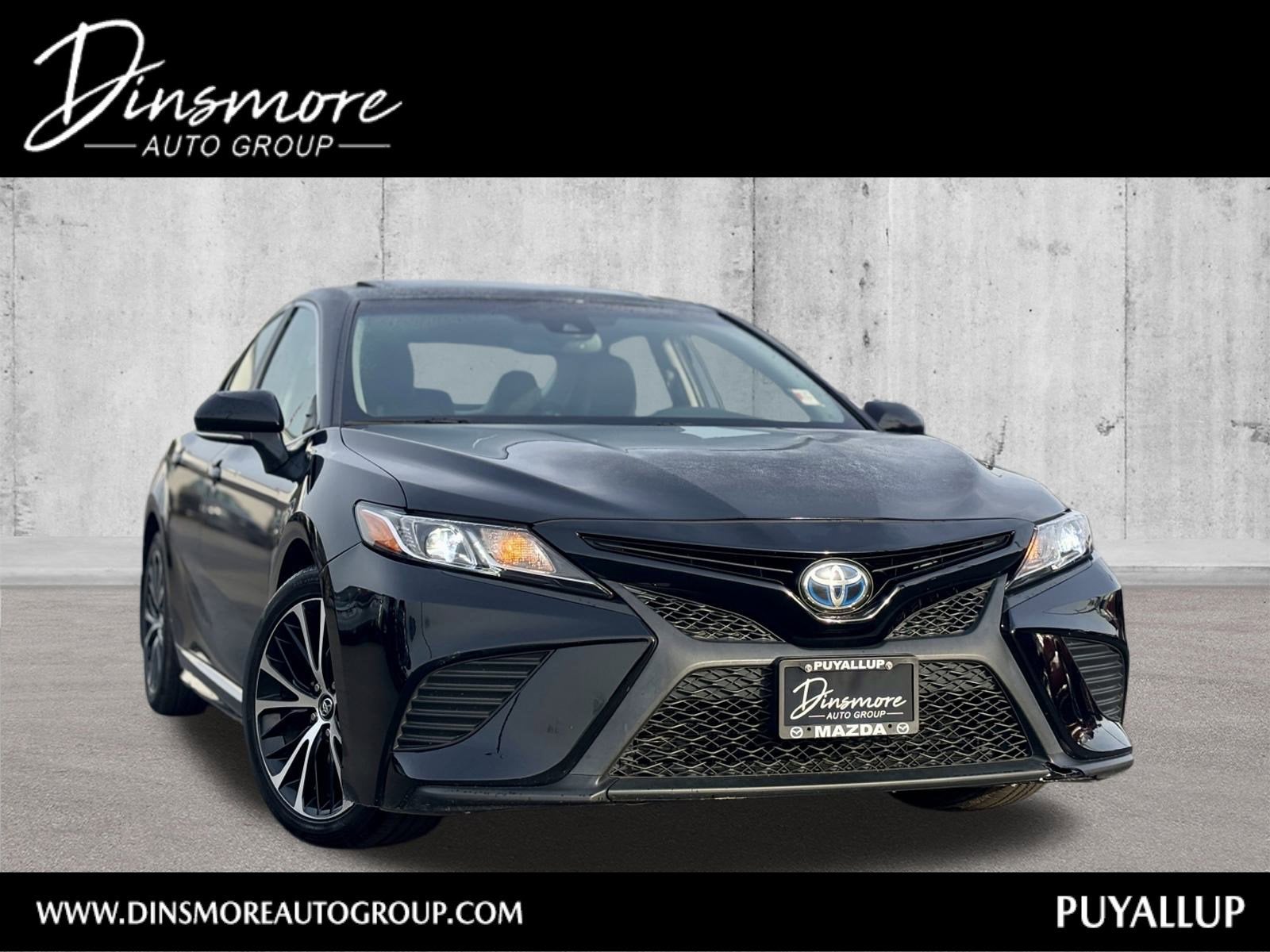 2018 Toyota Camry Hybrid SE