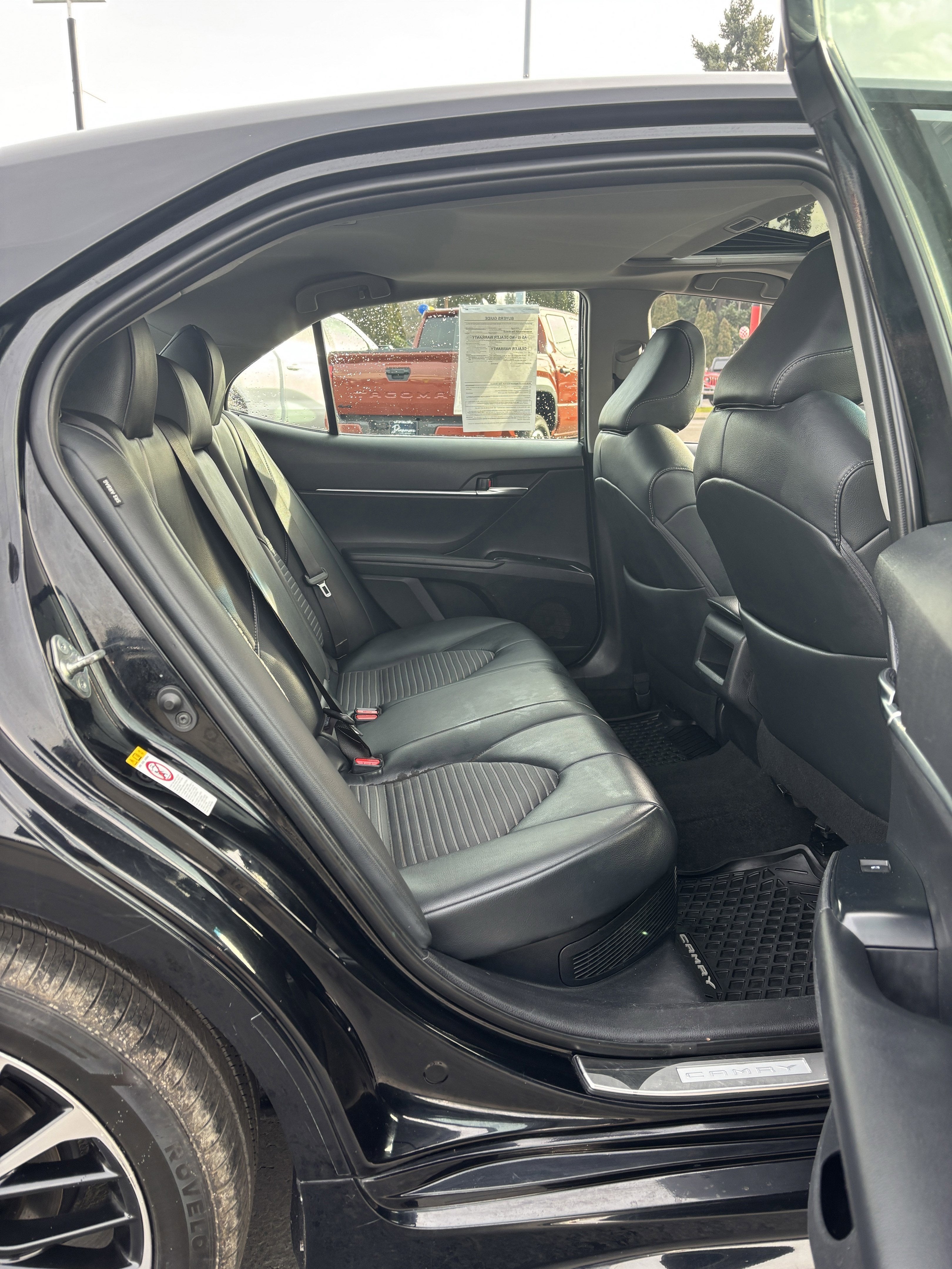 2018 Toyota Camry Hybrid SE