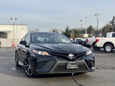 2018 Toyota Camry Hybrid SE