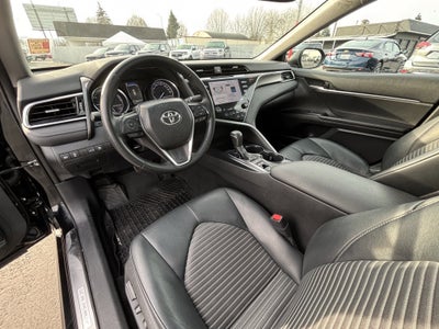 2018 Toyota Camry Hybrid SE