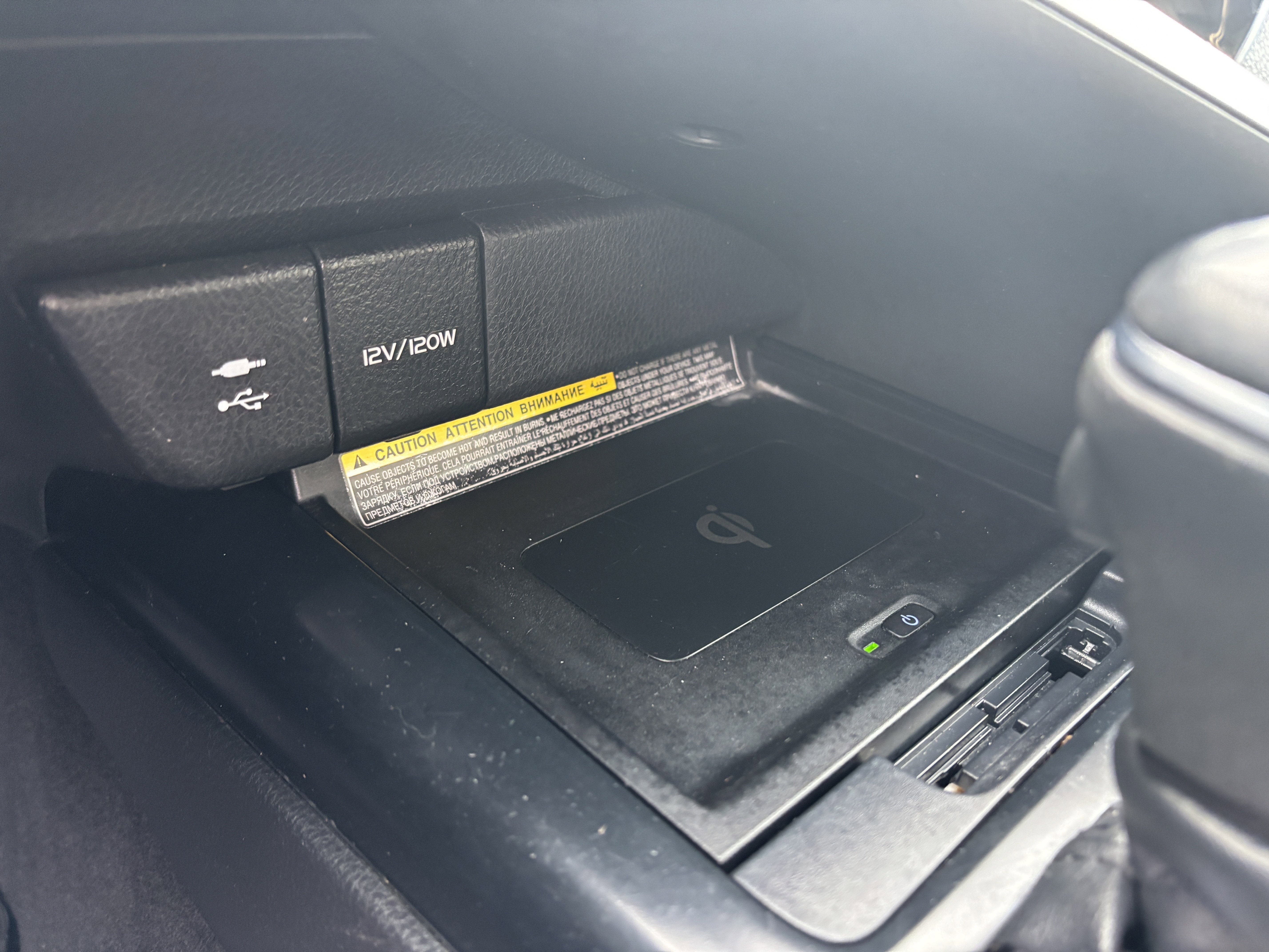 2018 Toyota Camry Hybrid SE