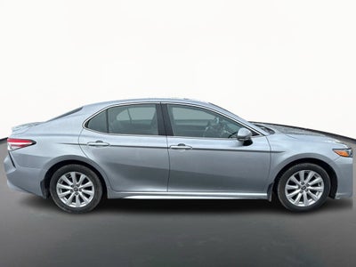 2020 Toyota Camry SE Nightshade