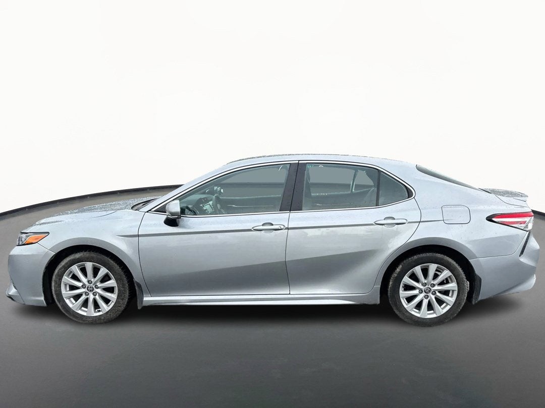 2020 Toyota Camry SE Nightshade