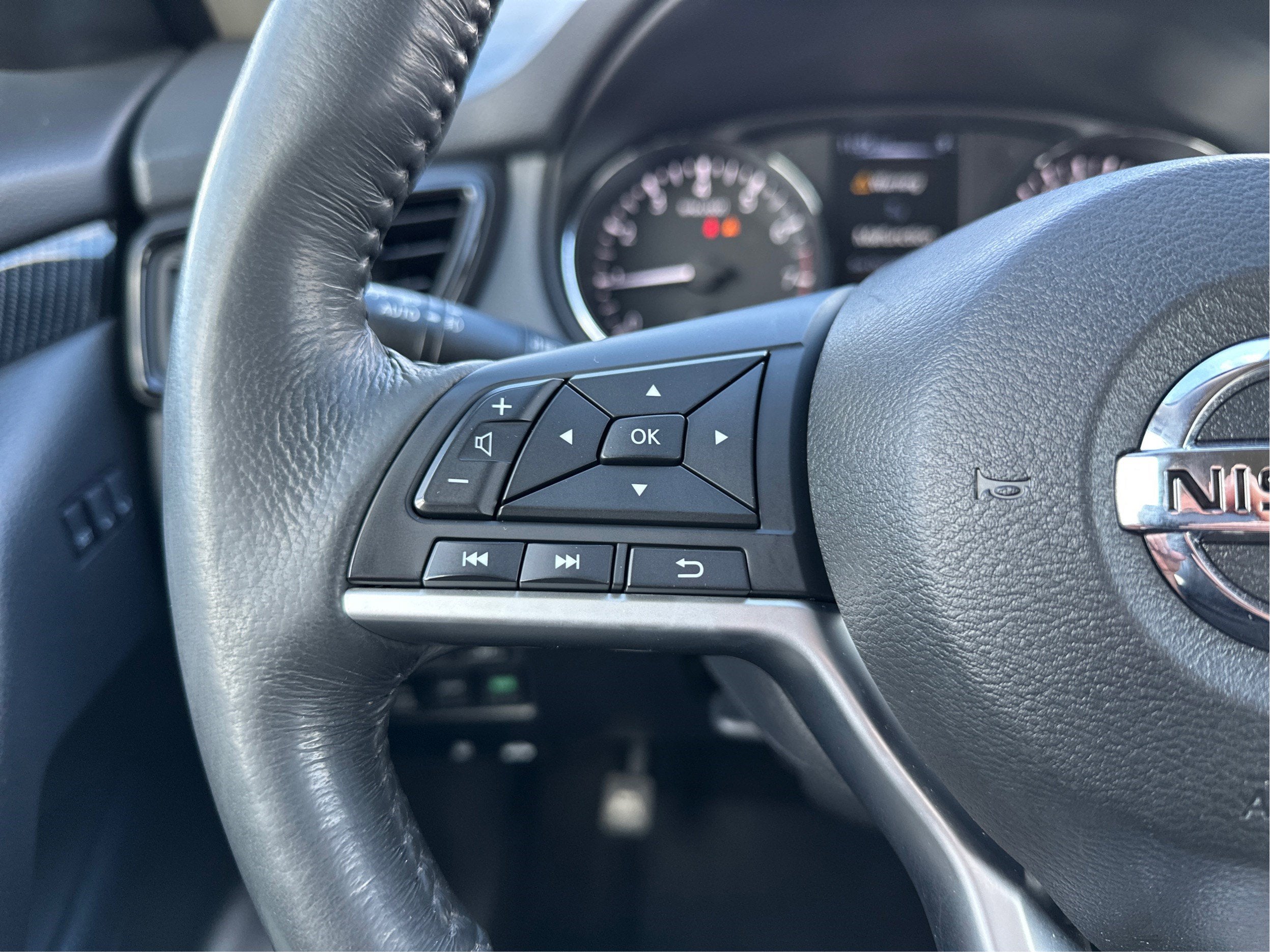 2017 Nissan Rogue SL AWD