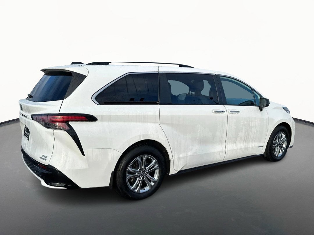 2021 Toyota Sienna XSE