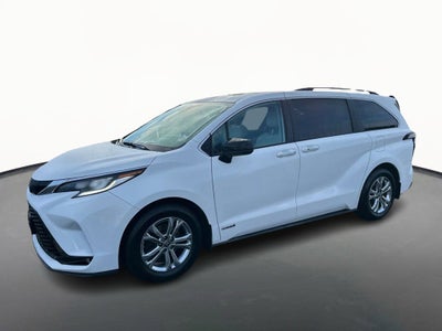 2021 Toyota Sienna XSE