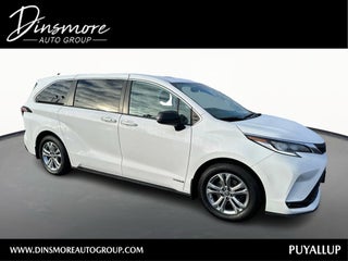 2021 Toyota Sienna XLE
