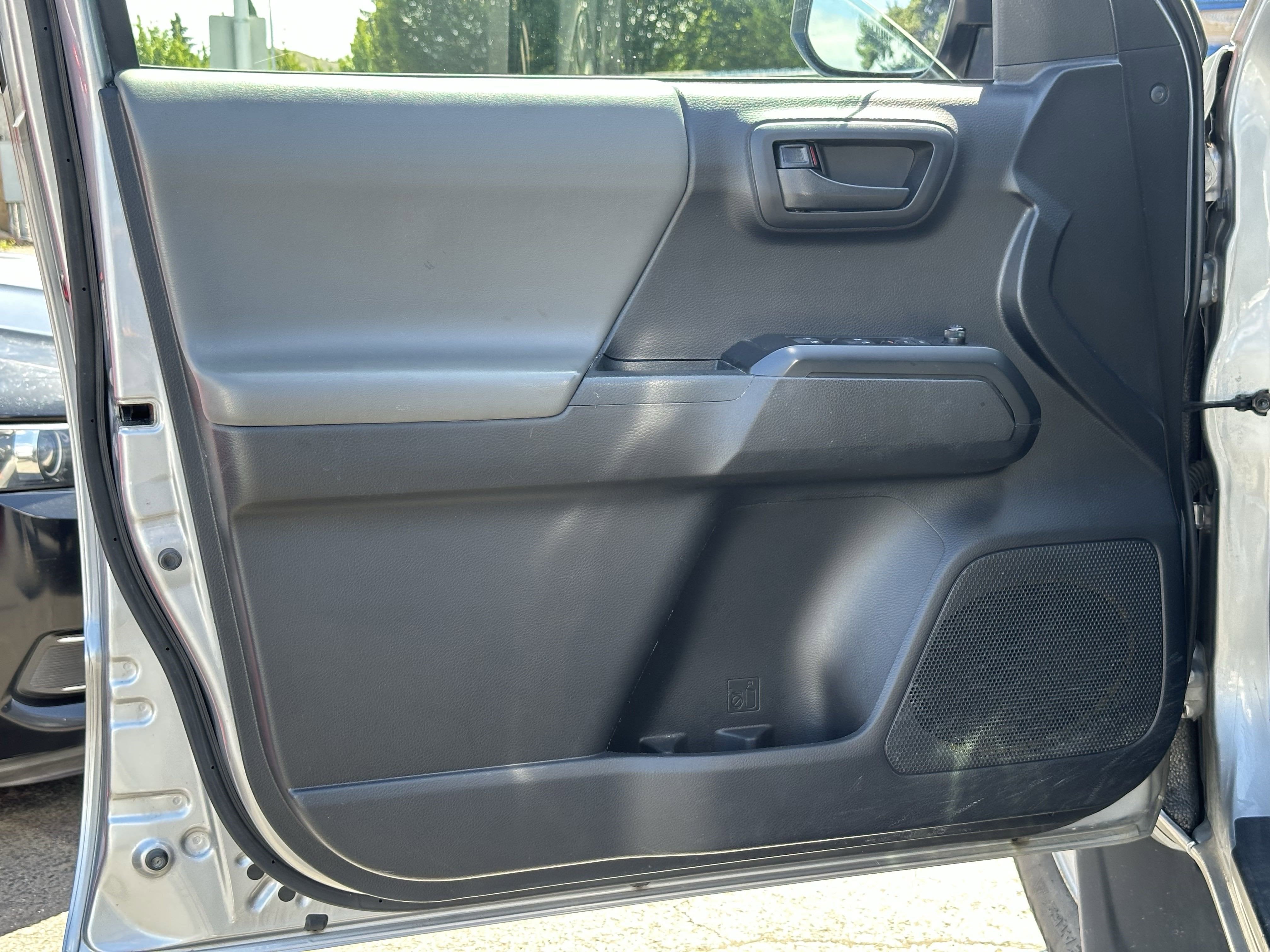 2020 Toyota Tacoma 4WD SR5