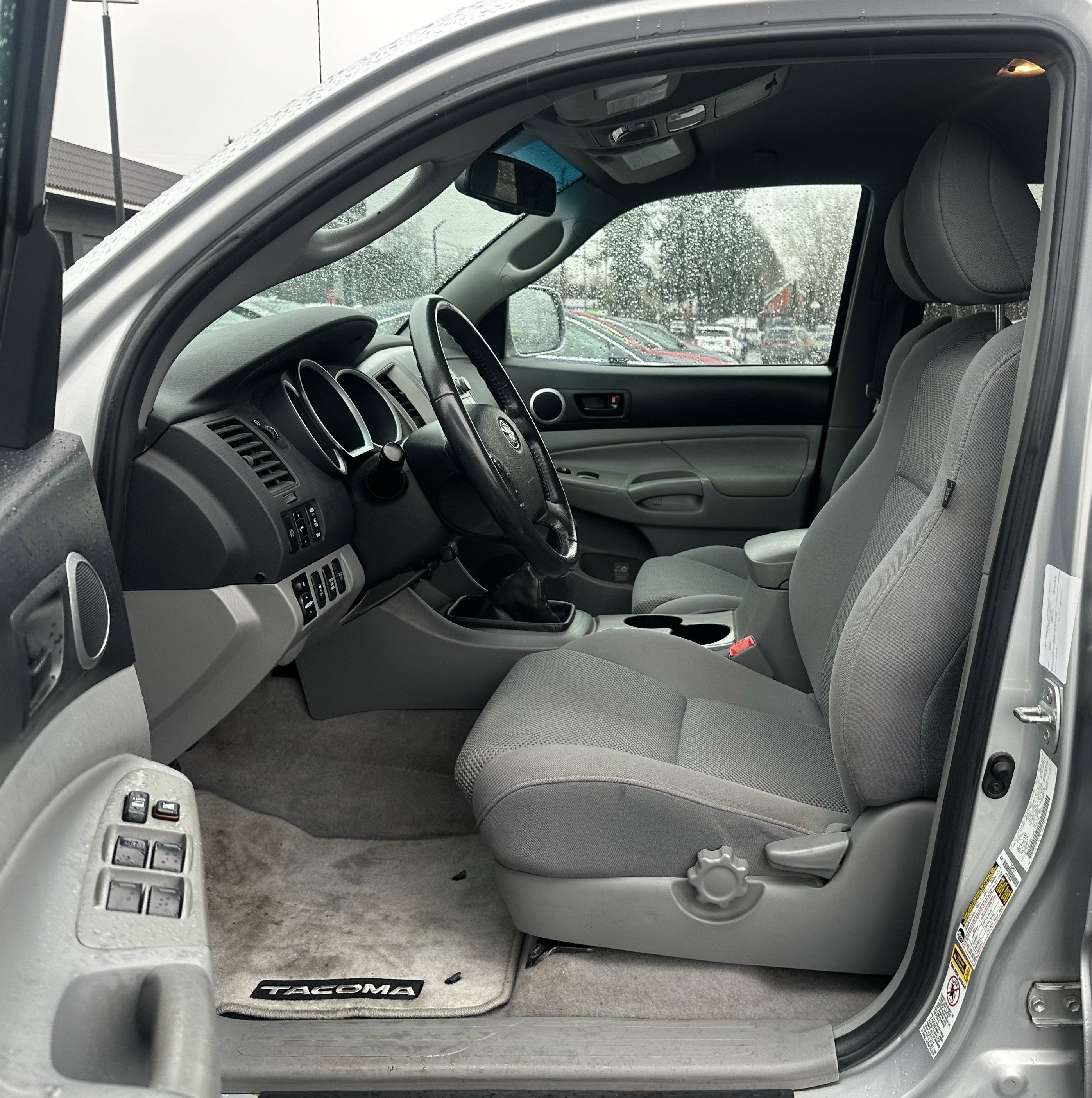 2011 Toyota Tacoma 4WD Double V6 MT (Natl)