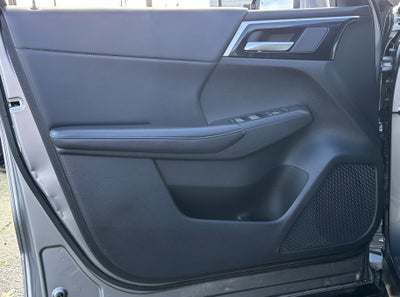 2024 Mitsubishi Outlander SE Black Edition