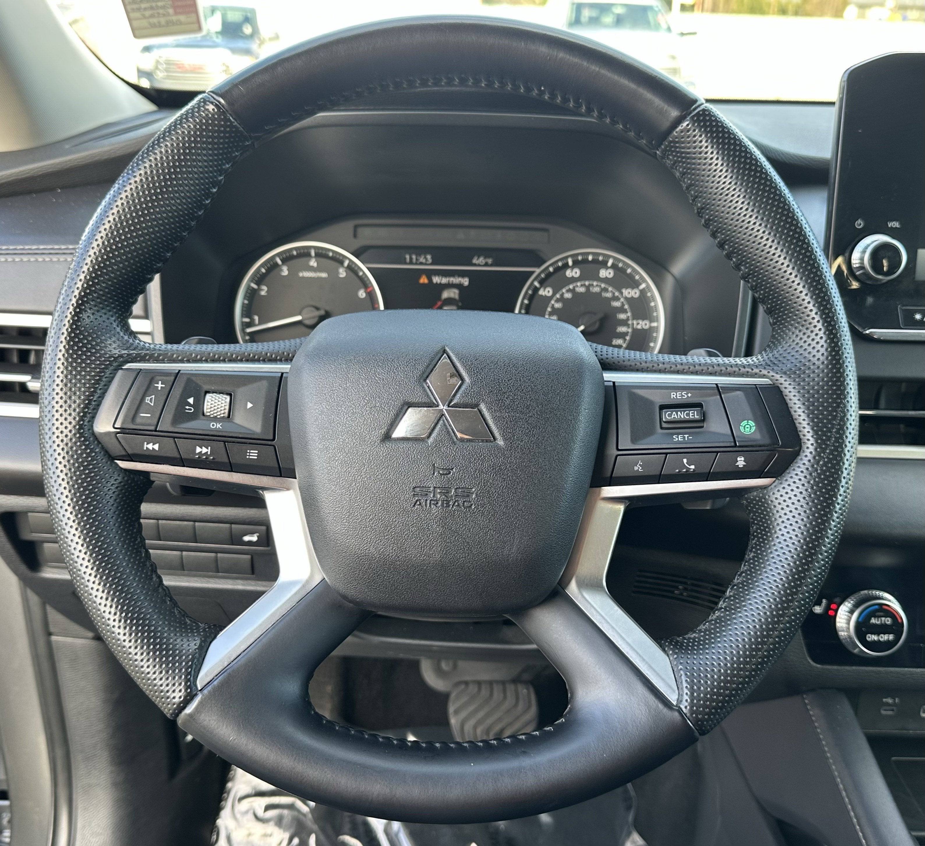 2024 Mitsubishi Outlander SE Black Edition