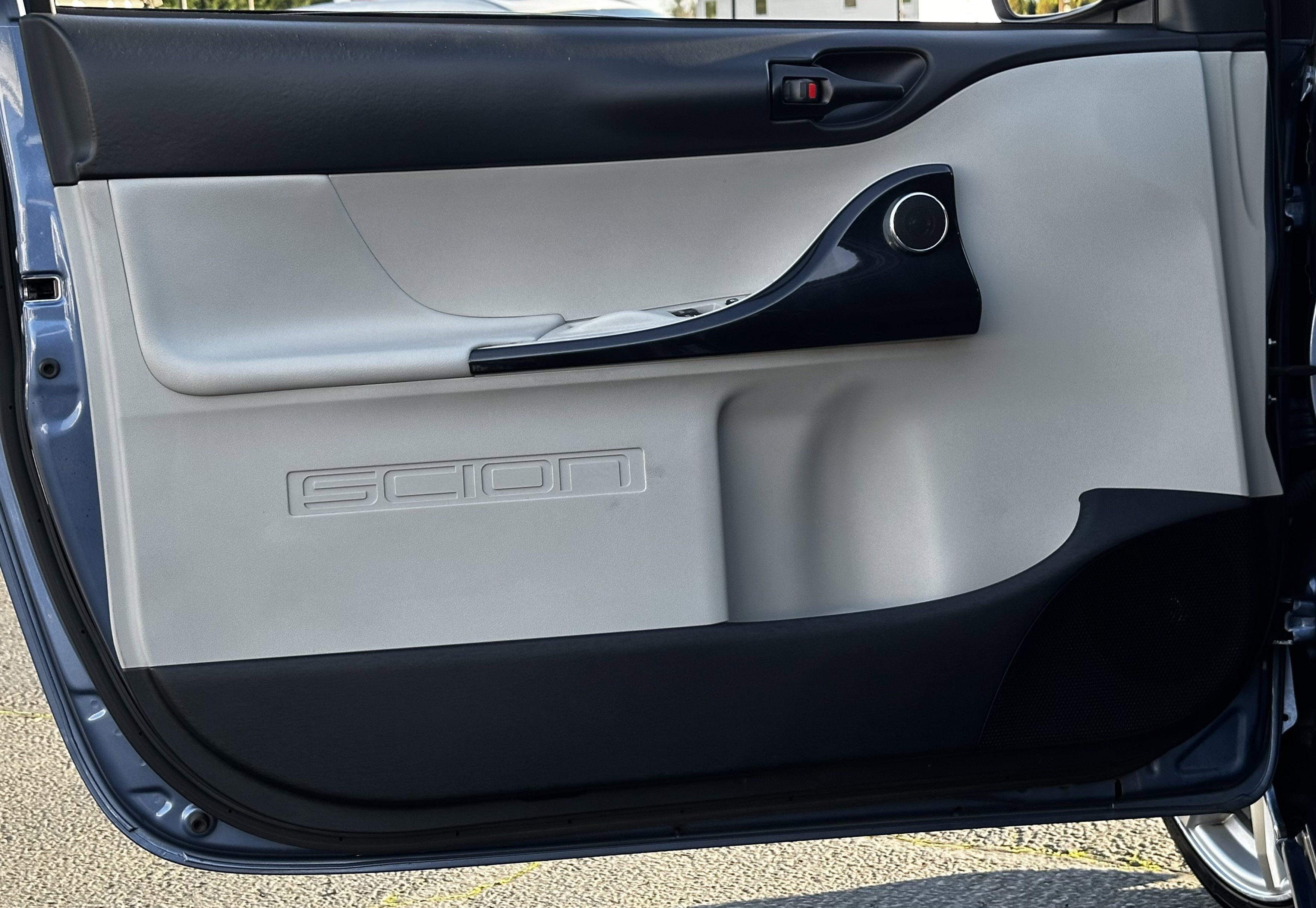 2015 Scion iQ 3DR HB