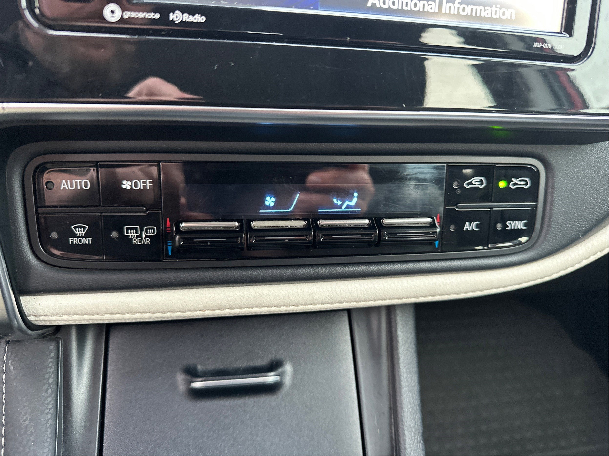 2018 Toyota Corolla iM 5DR HB SE CVT