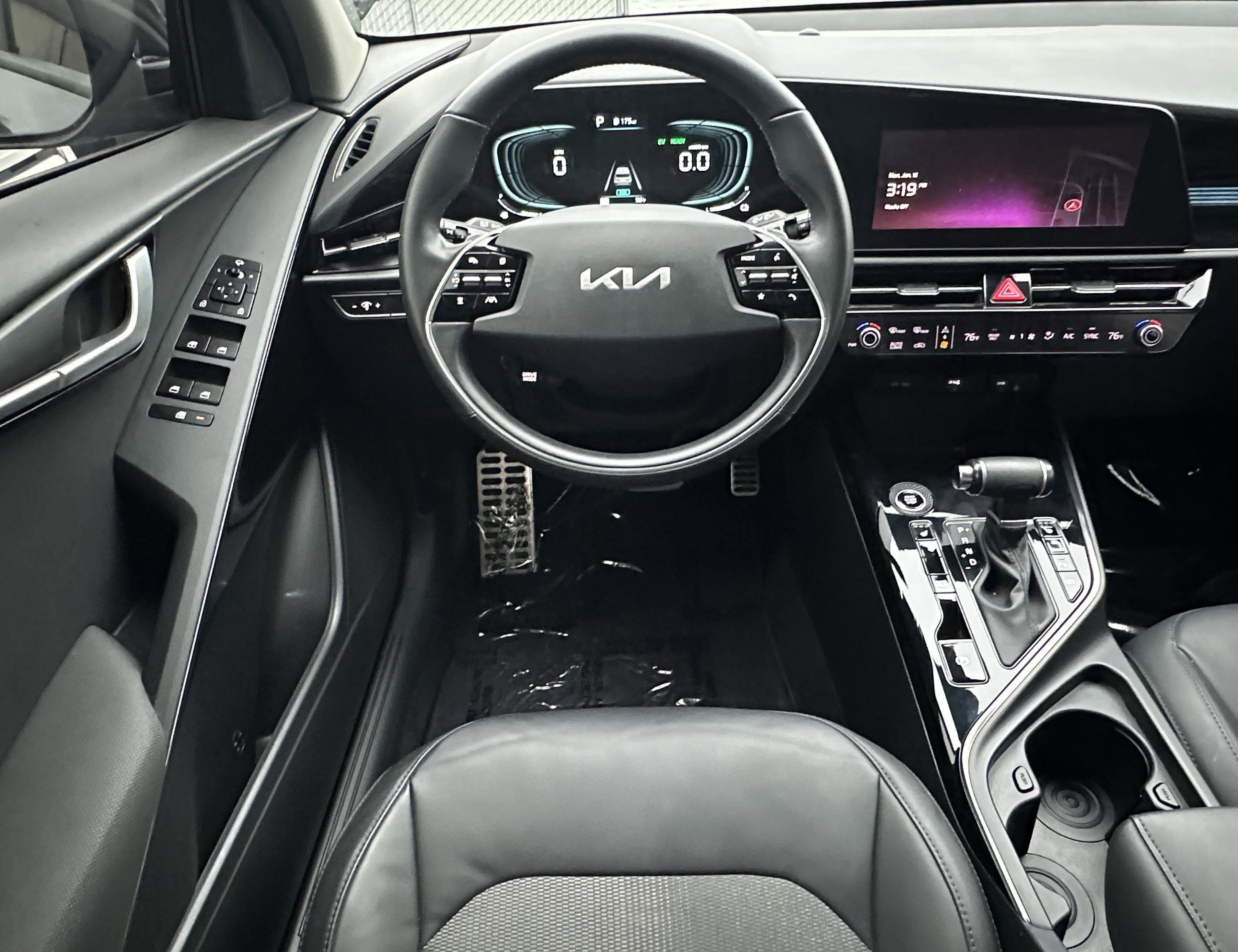 2023 Kia Niro EX Touring