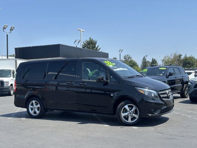 2018 Mercedes-Benz Metris Passenger Van Standard Roof 126