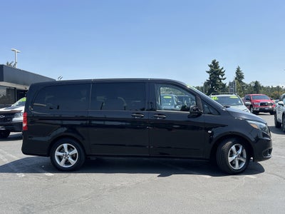 2018 Mercedes-Benz Metris Passenger Van Standard Roof 126